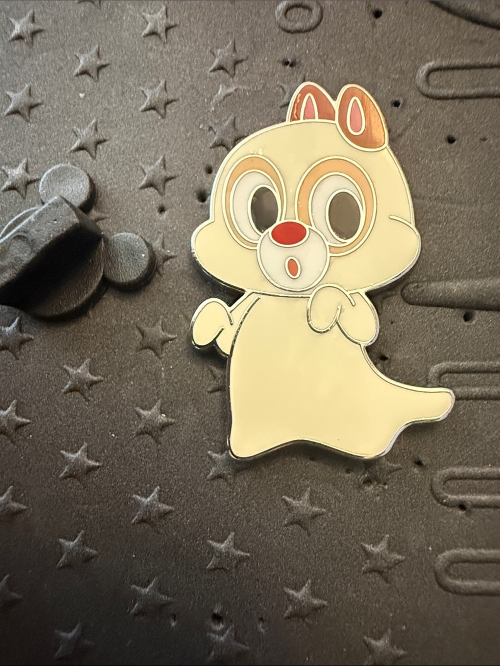 2026 Disney Parks Halloween Trick Or Chipmunk Mystery Pin - Dale As Ghost